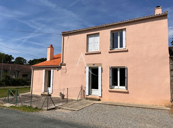 LANDERONDE, Pays de la Loire 85150