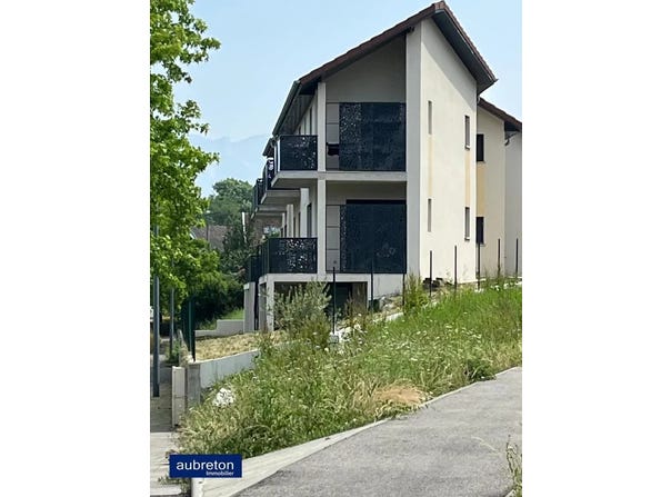 Voiron, Isère 38500