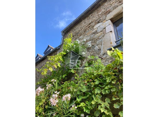saint-briac-sur-mer, Brittany 358000