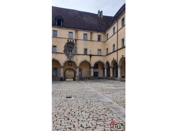 Poligny, Bourgogne-Franche-Comté 39800