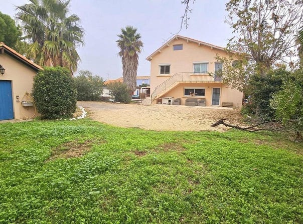 Frontignan, Languedoc-Roussillon 34110