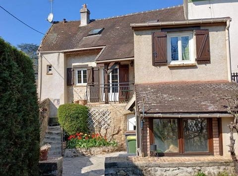 Vert, Île-de-France 78930