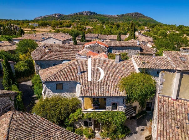 Lussan, Languedoc-Roussillon 30580