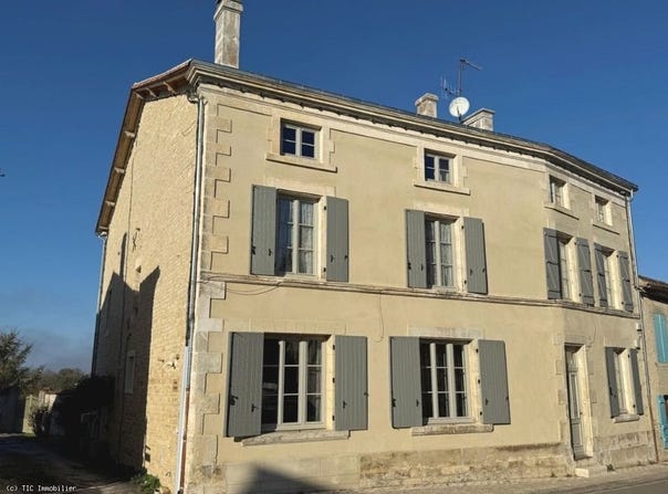 Aigre, Poitou-Charentes 16140