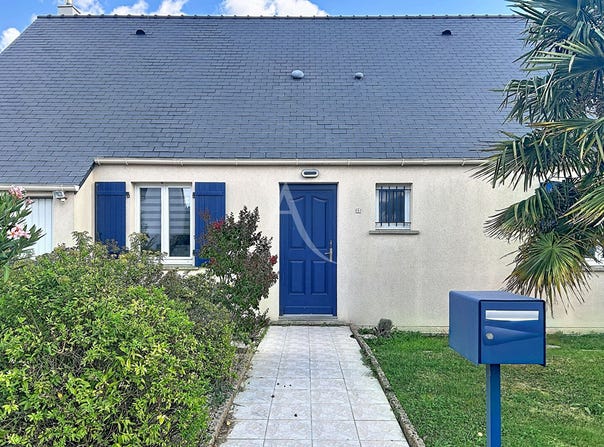 CHAVAGNES, Pays de la Loire 49380