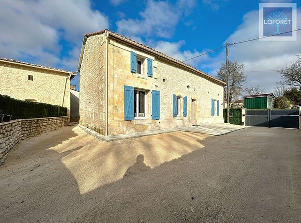 Jonzac, Poitou-Charentes 17500