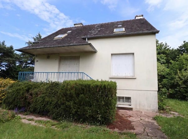 Carhaix-Plouguer, Brittany 29270