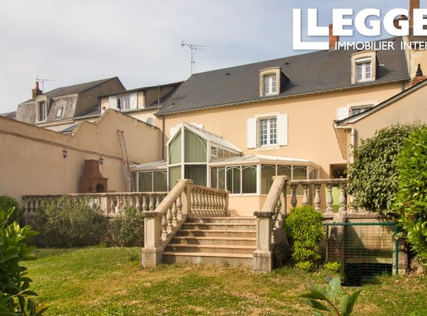 La Flèche, Pays de la Loire 72200