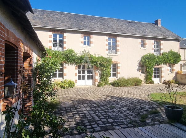 BLOIS, Centre-Val de Loire 41000
