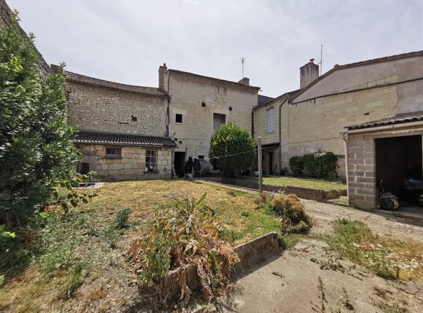 Loudun, Poitou-Charentes 86200