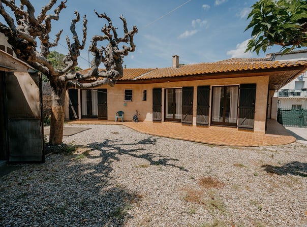 Bessan, Languedoc-Roussillon 34550