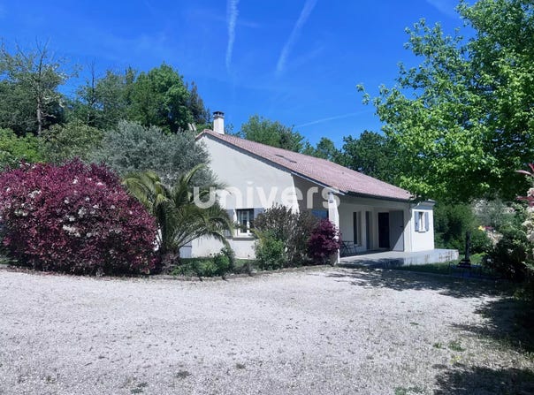 Charmes-sur-Rhône, Ardèche 07800