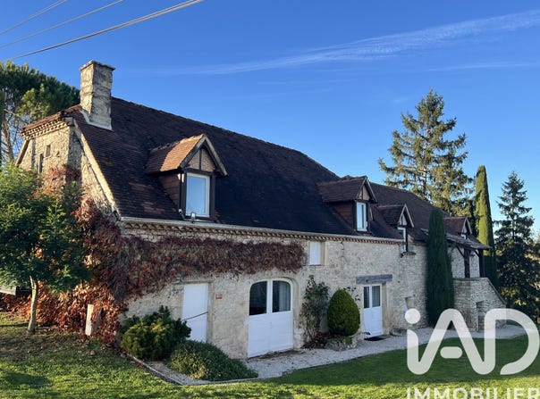 Calès, Occitanie 46350