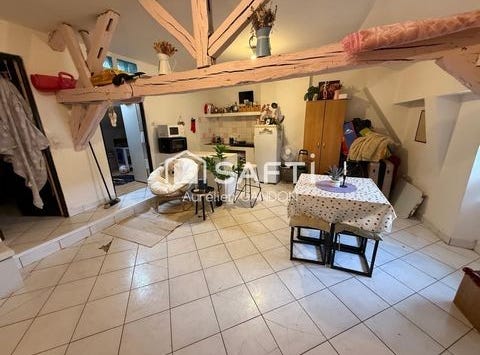Joigny, Bourgogne 89300
