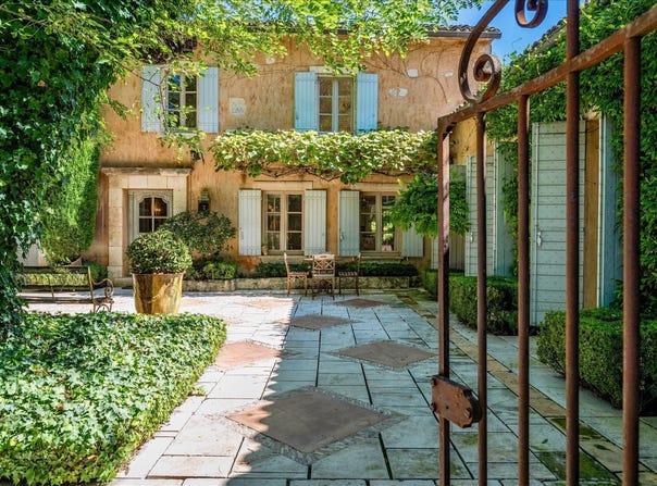 Oppède, Provence-Alpes-Côte d'Azur 84580