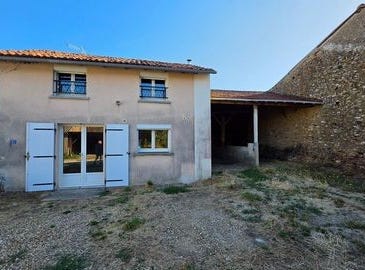 Leignes-Sur-Fontaine, Poitou-Charentes 86300