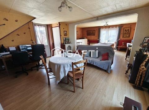 Monts-Sur-Guesnes, Poitou-Charentes 86420