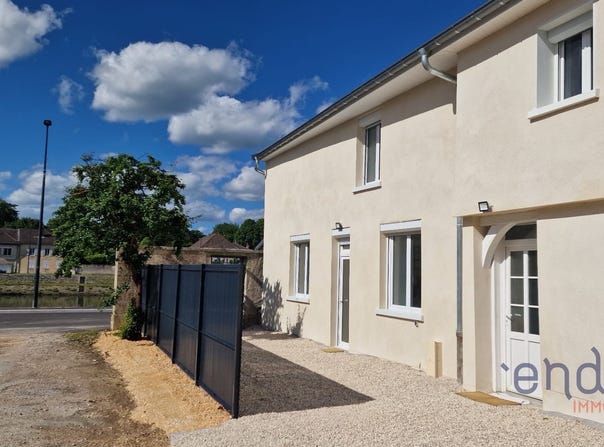 GRAY, Bourgogne-Franche-Comté 70100
