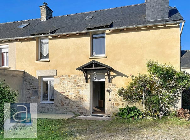 Caulnes, Brittany 22350