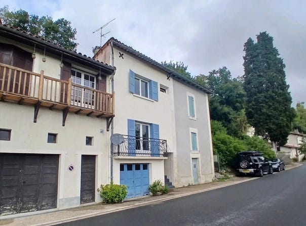 Aubeterre-sur-Dronne, Poitou-Charentes 16390
