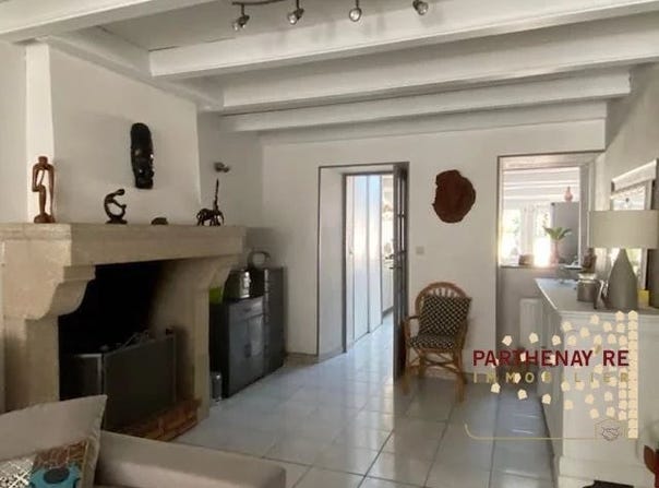 Parthenay, Deux-Sèvres 79200