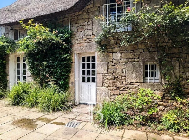 Erdeven, Brittany 56410