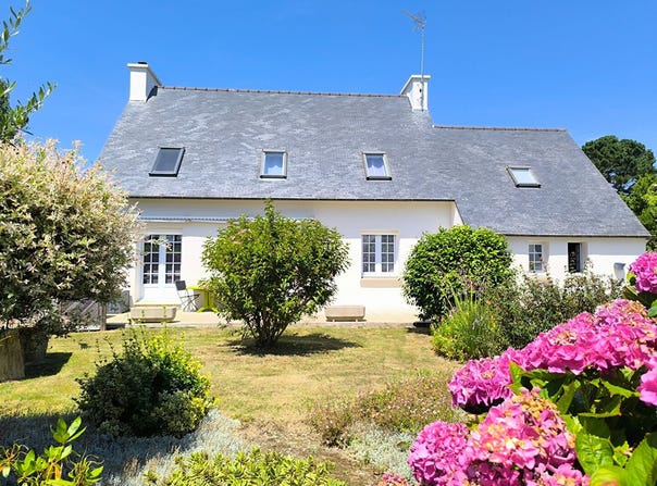 Locquirec, Brittany 29241