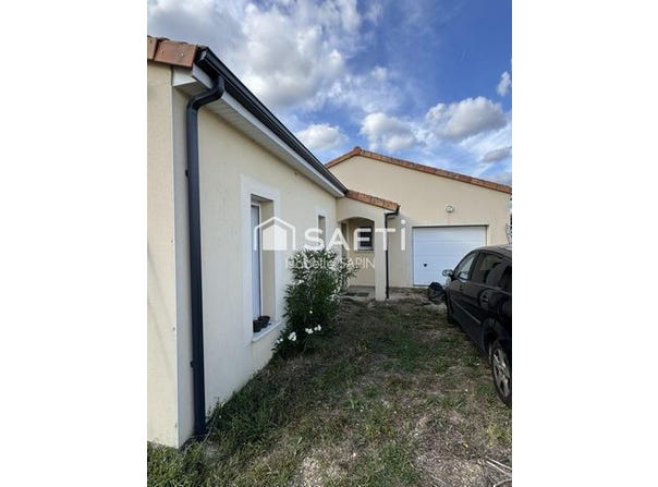 Lavoux, Poitou-Charentes 86800
