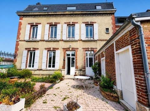 Ay-Champagne, Champagne-Ardenne 51160