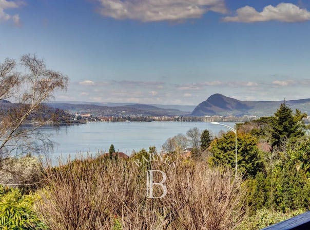 Annecy, Auvergne-Rhône-Alpes 74000