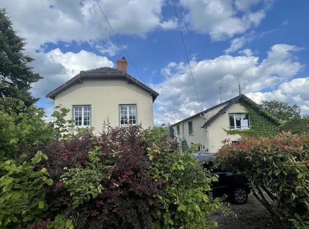 Sémelay, Burgundy 58360