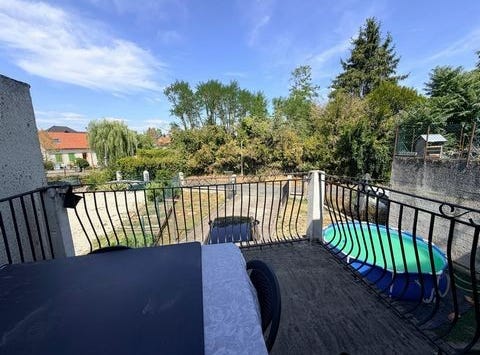 Cusset, Auvergne 03300