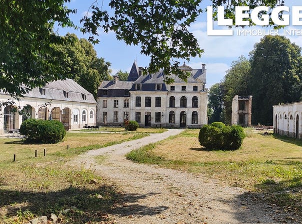 Humières, Hauts-de-France 62130