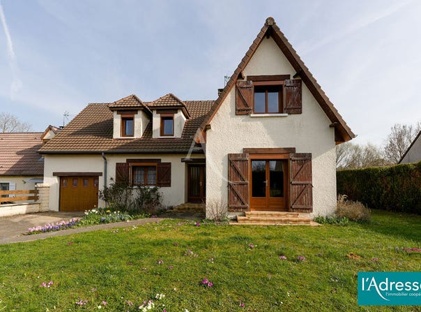 NEUFCHATEL SUR AISNE, Hauts-de-France 02190