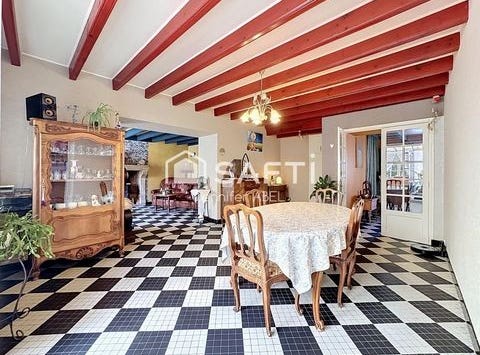 Saint-Loup-Lamaire, Poitou-Charentes 79600