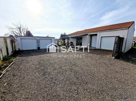 Angles, Pays de la Loire 85750