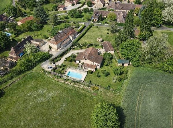 Pontours, Aquitaine 24150