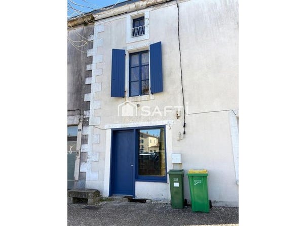 Coulonges-Sur-l'Autize, Poitou-Charentes 79160