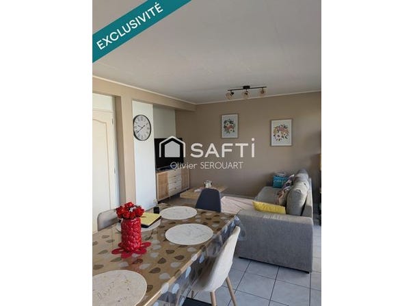 Saint-Quentin, Picardie 02100