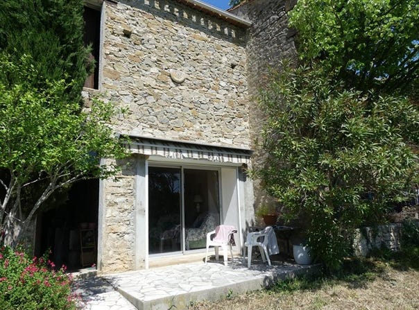 Pradelles-en-Val, Languedoc-Roussillon 11220