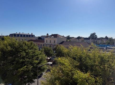 Bourg-En-Bresse, Rhône-Alpes 01000