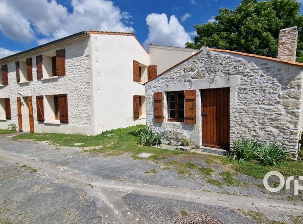 Le Gua, Poitou-Charentes 17600