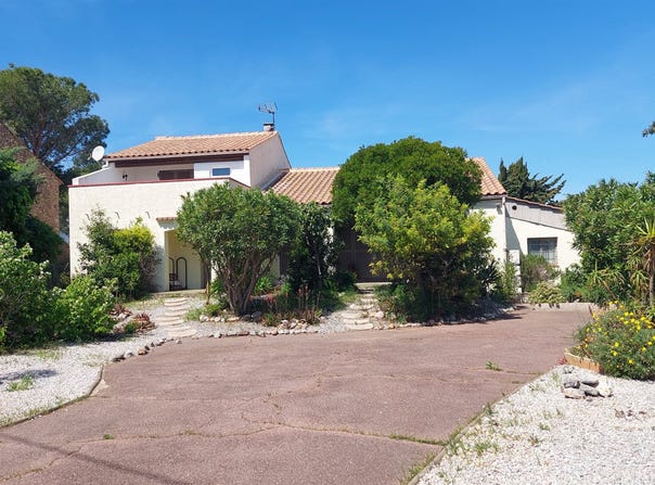 Treilles, Languedoc-Roussillon 11510