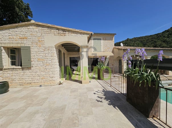 Barjac, Languedoc-Roussillon 30430