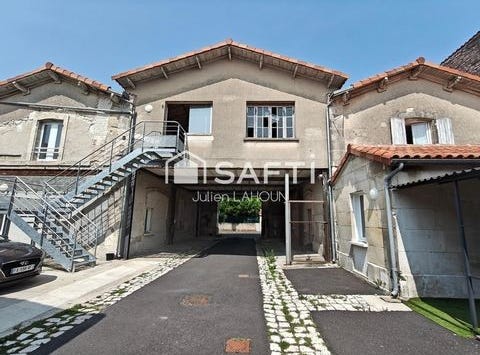 Cognac, Poitou-Charentes 16100