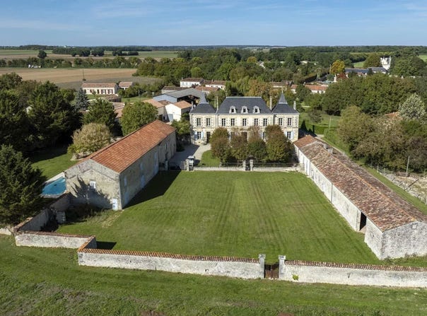 Saint-Jean-d'Angély, Poitou-Charentes 17400