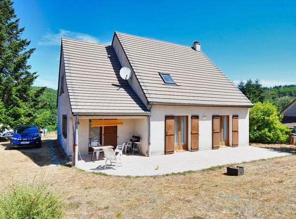 Moux-en-Morvan, Burgundy 58230