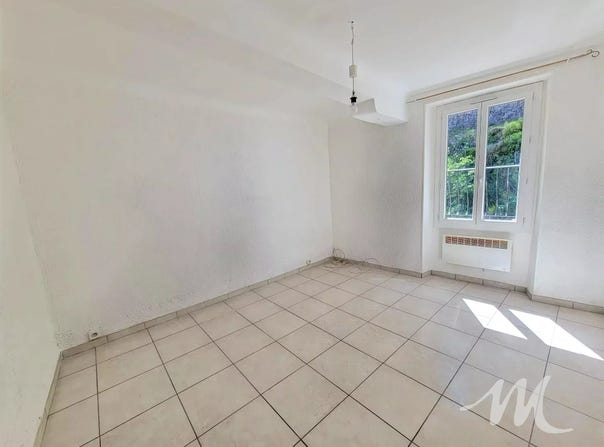 Barjols, Var 83670
