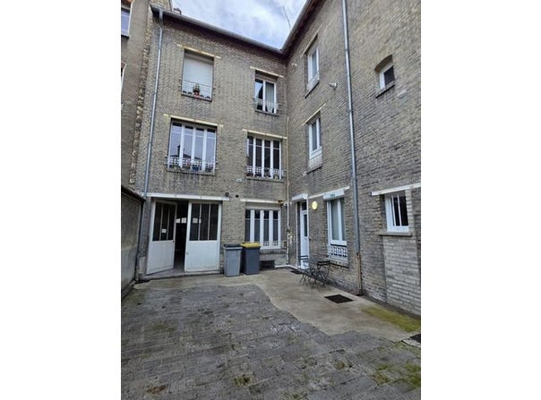 Reims, Champagne-Ardenne 51100