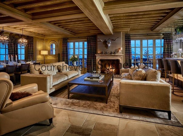 COURCHEVEL, Auvergne-Rhône-Alpes 73120